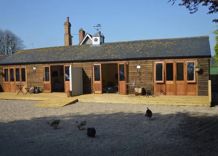 The Tack Room - Rural Boutique Retreat For Two